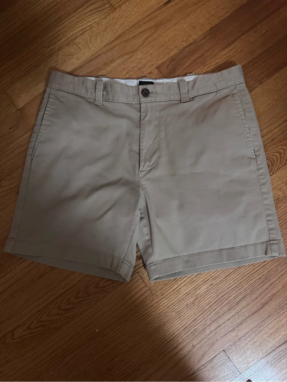Bundle 4 $10 items for $30 J. Crew Beige Flat Front 7” Chino Shorts size 34